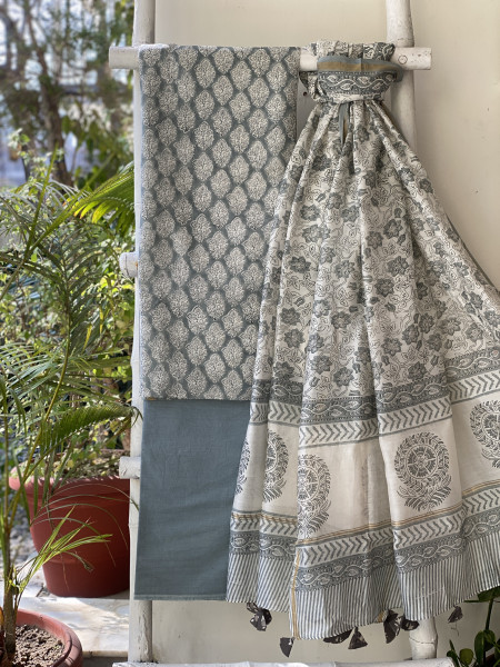 GREY HAND BLOCK PRINT CHANDERI SILK & COTTON DUPATTA SET