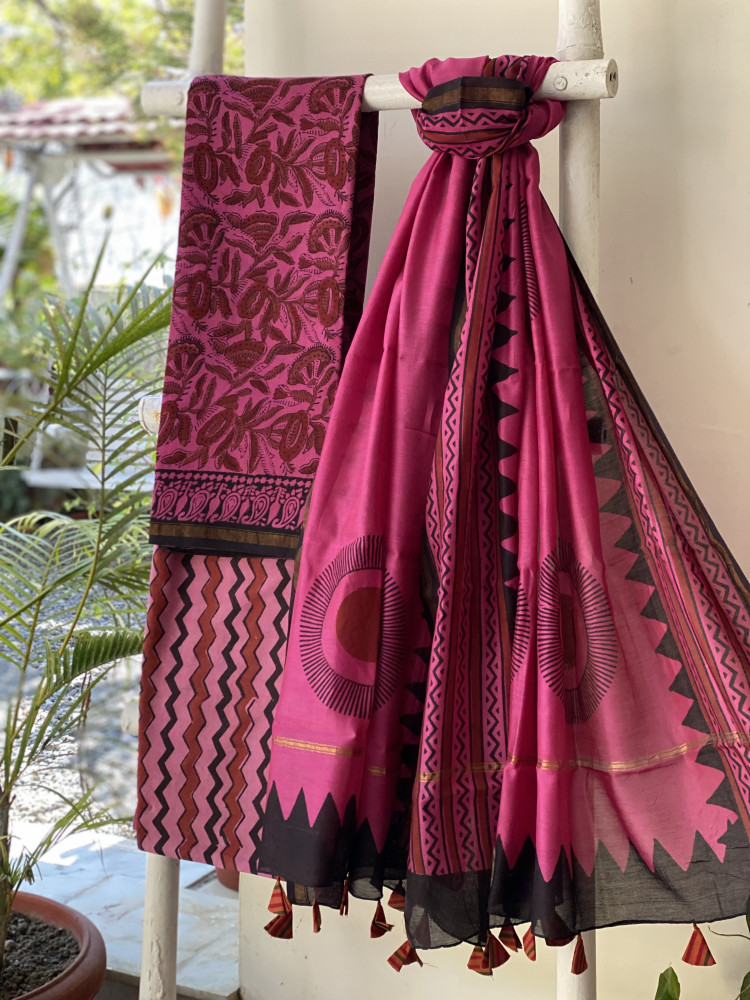 Image of MAGENTA HAND BLOCK PRINT CHANDERI SILK &amp; COTTON DUPATTA SET