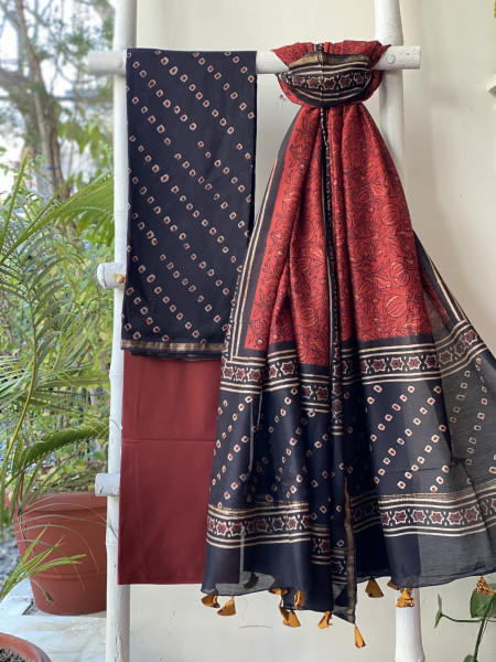 BLACK-MAROON HAND BLOCK PRINT CHANDERI SILK & COTTON DUPATTA SET