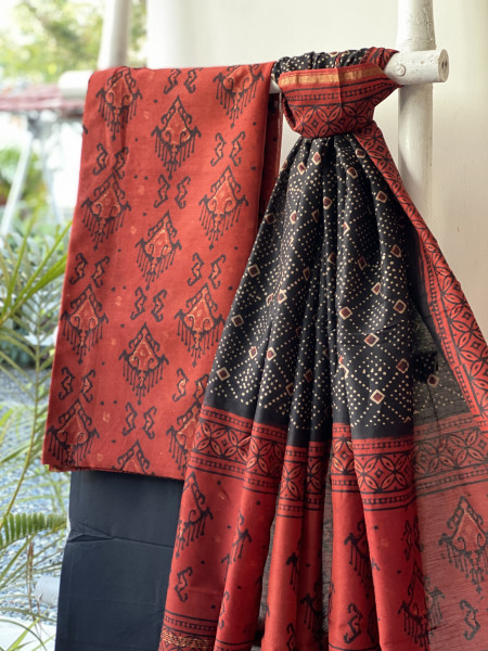 MAROON-BLACK HAND BLOCK PRINT CHANDERI SILK & COTTON DUPATTA SET