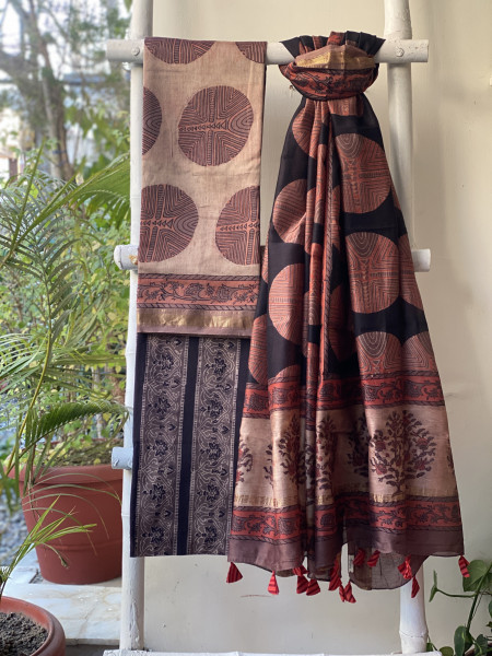 SALMON-BLACK HAND BLOCK PRINT CHANDERI SILK & COTTON DUPATTA SET