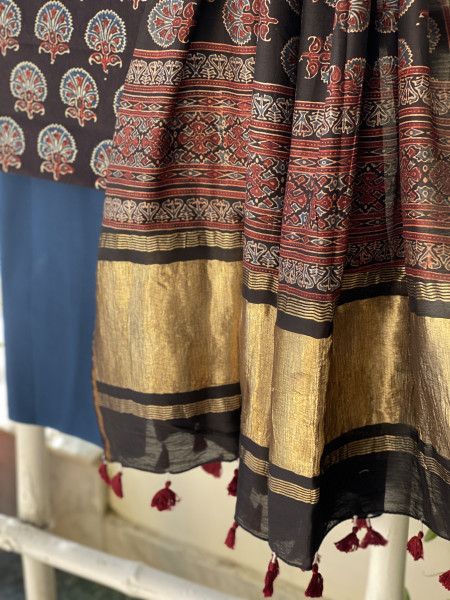 BLACK-INDIGO COTTON CHANDERI DUPATTA SET
