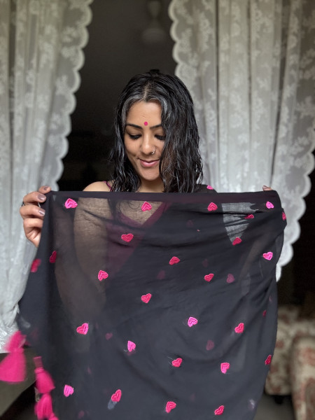 BLACK COTTON MULMUL EMBROIDERED SARI