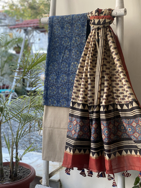 INDIGO-BEIGE COTTON CHANDERI DUPATTA SET
