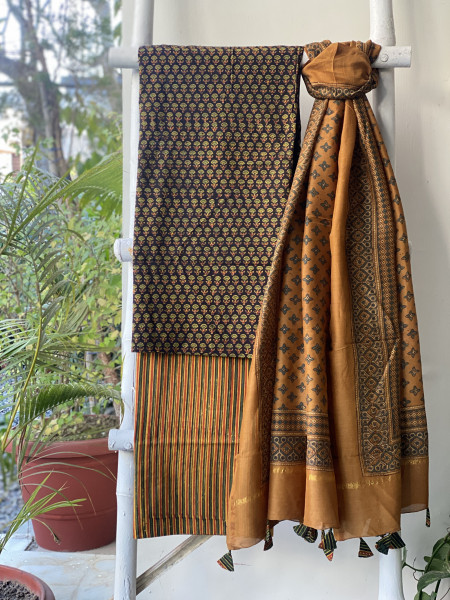 BLACK-MUSTARD COTTON CHANDERI DUPATTA SET