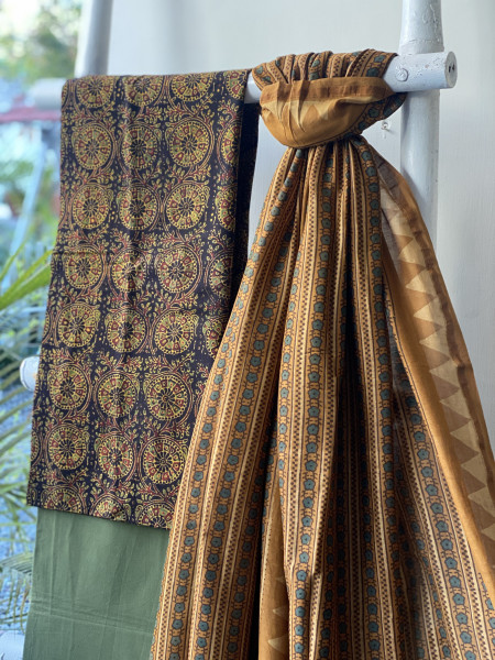 BLACK-MUSTARD COTTON CHANDERI DUPATTA SET