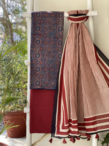 INDIGO-BEIGE  AJRAKH BLOCK PRINT MUL COTTON DUPATTA SET