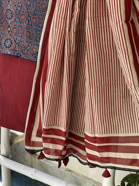 INDIGO-BEIGE  AJRAKH BLOCK PRINT MUL COTTON DUPATTA SET