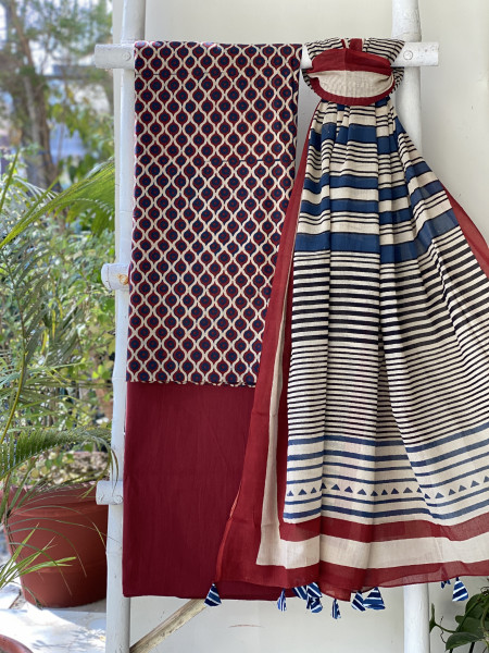 MULTI COLOUR-BEIGE  AJRAKH BLOCK PRINT MUL COTTON DUPATTA SET