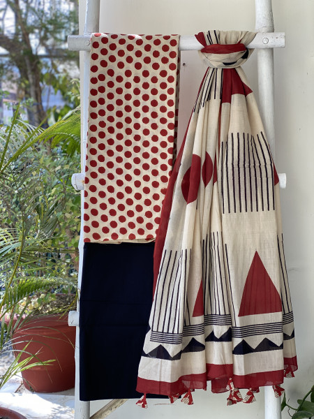 BEIGE HAND BLOCK PRINT MUL COTTON DUPATTA SET