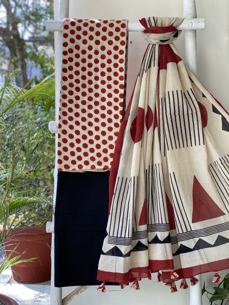 BEIGE HAND BLOCK PRINT MUL COTTON DUPATTA SET