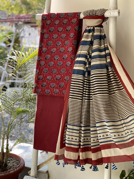 MAROON-BEIGE AJRAKH BLOCK PRINT MUL COTTON DUPATTA SET