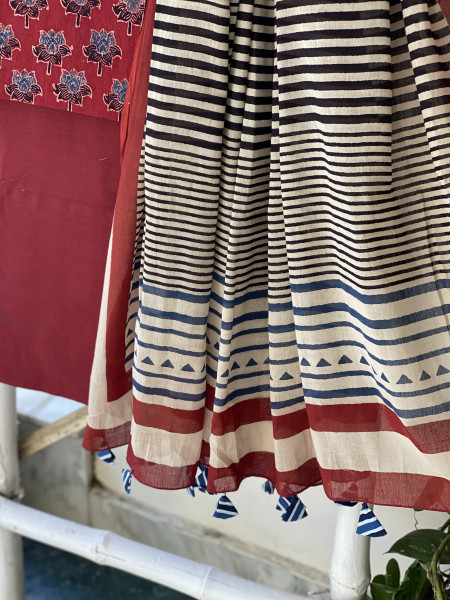 MAROON-BEIGE AJRAKH BLOCK PRINT MUL COTTON DUPATTA SET