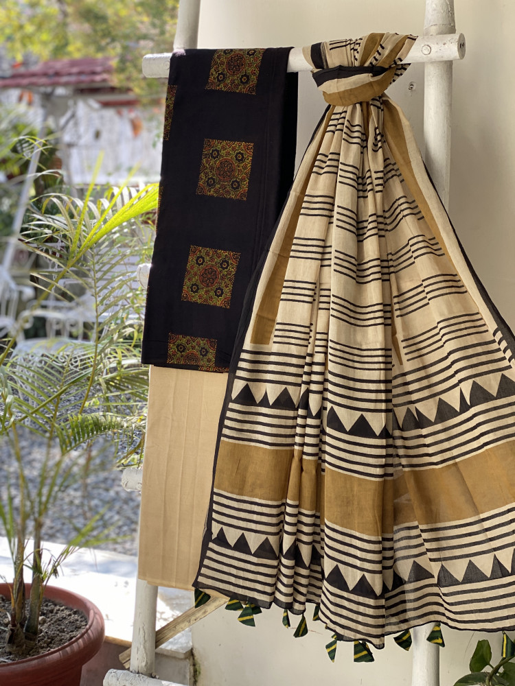 Image of BLACK-BEIGE AJRAKH BLOCK PRINT MUL COTTON DUPATTA SET