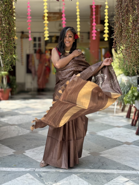 BROWN KOSA SILK WOVEN ZARI SARI
