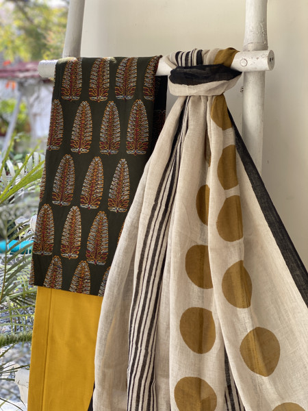 BOTTLE GREEN-BEIGE BLOCK PRINT LINEN DUPATTA SUIT SET