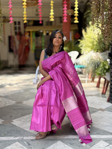 MAGENTA KOSA SILK WOVEN ZARI SARI