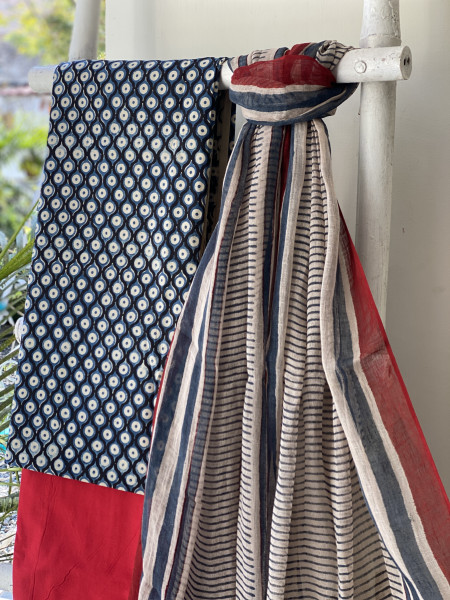 INDIGO-BEIGE BLOCK PRINT LINEN DUPATTA SUIT SET