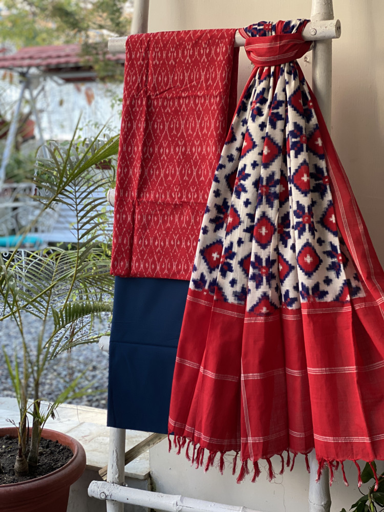Image of RED-OFF WHITE COTTON IKKAT DUPATTA SET