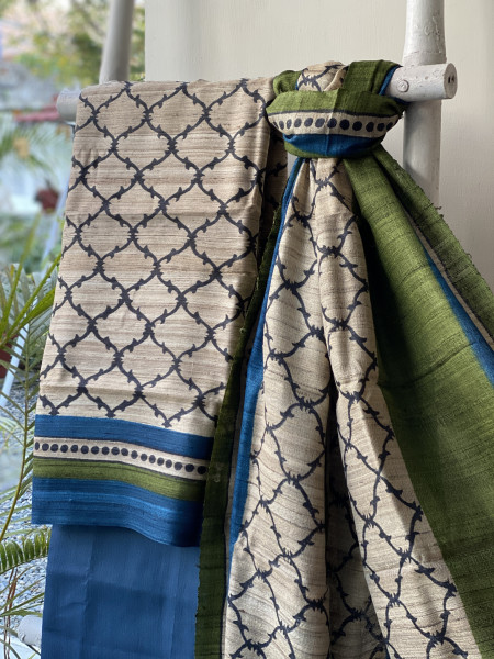 BEIGE-INDIGO GICHA SILK PRINTED DUPATTA SET