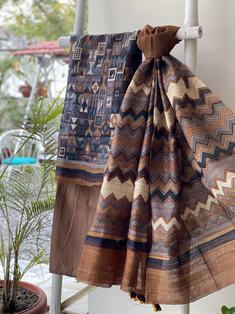 Image of MULTI COLOUR GICHA SILK PRINTED DUPATTA SET
