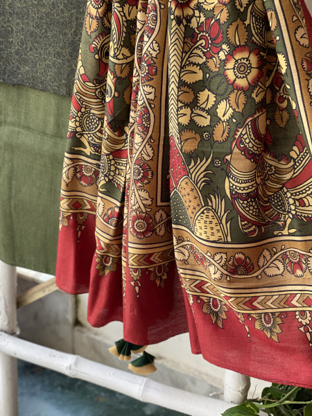 MEHNDI GREEN WOVEN SILK PRINTED DUPATTA SET