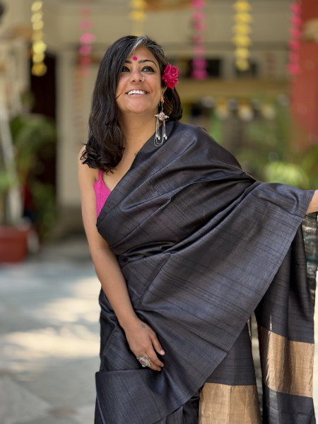 BLACK KOSA SILK WOVEN ZARI SARI