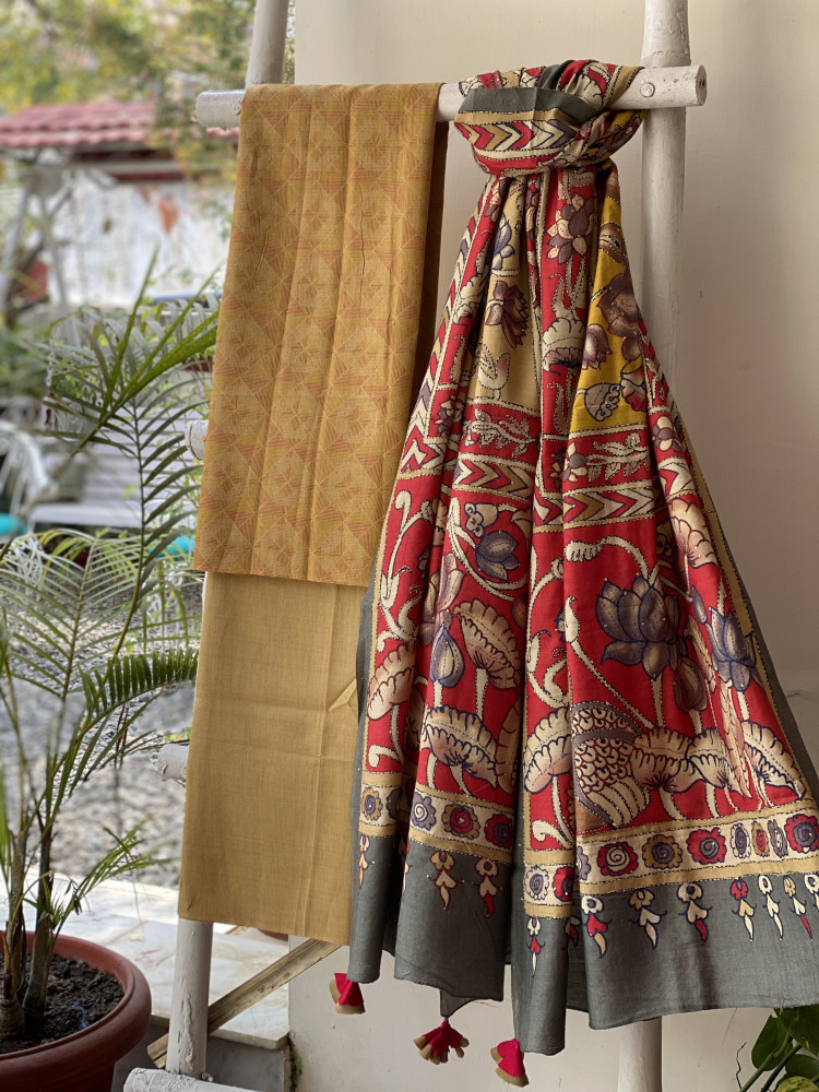 Image of MUSTARD WOVEN SILK PRINTED EMBROIDFERED DUPATTA SET