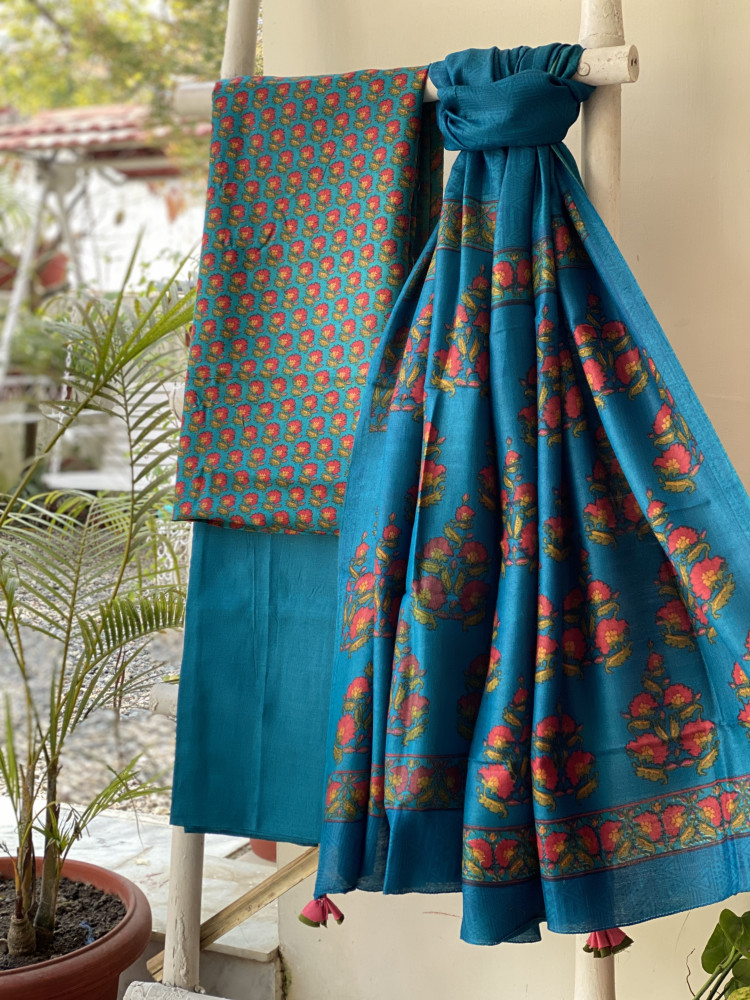 Image of BLUE BLOCK PRINT PASHMINA SILK WOVEN  DUPATTA SET