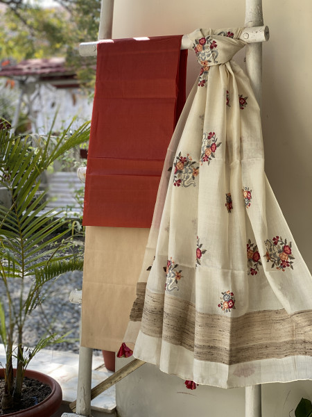 RUST-OFF WHITE TUSSAR SILK EMBROIDERED DUPATTA SET