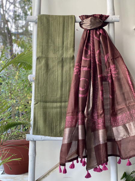 MEHNDI GREEN-BROWN TUSSAR SILK BATIK DUPATTA SET