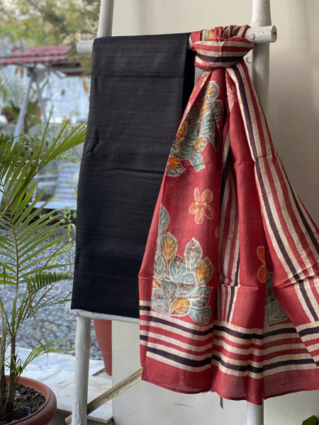 BLACK-RED TUSSAR SILK BATIK DUPATTA SET