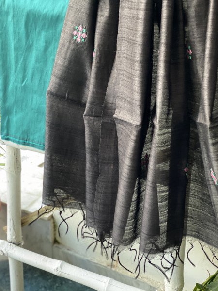 PEACOCK BLUE-BLACK TUSSAR SILK EMBROIDERED DUPATTA SET