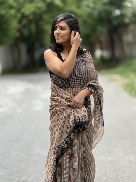 BEIGE-BLACK HAND BLOCK PRINT COTTON KOTA SARI