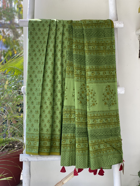 GREEN HAND BLOCK PRINT COTTON MULL SARI