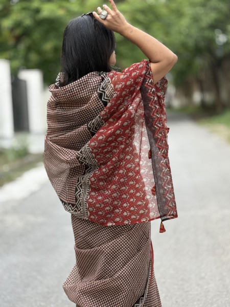 BEIGE-MAROON HAND BLOCK PRINT COTTON KOTA SARI