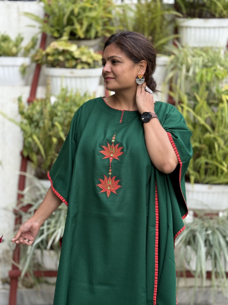 GREEN WOOLLEN EMBROIDERED KAFTAN