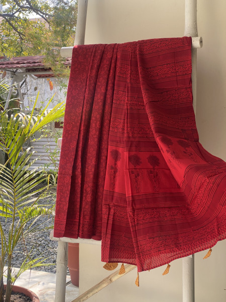 RED HAND BLOCK PRINT COTTON MULL SARI