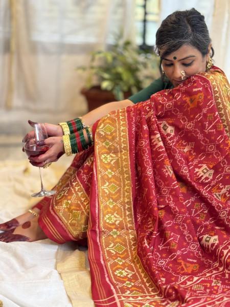 RED SINGLE IKKAT PATOLA  HAND WOVEN SILK SARI