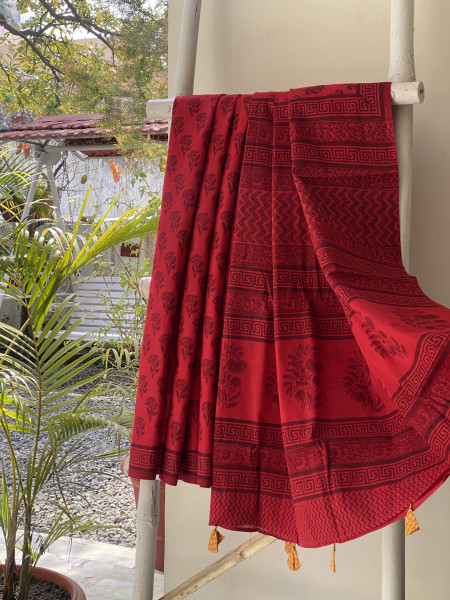 RED HAND BLOCK PRINT COTTON MULL SARI
