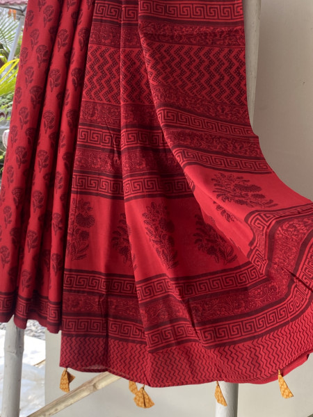 RED HAND BLOCK PRINT COTTON MULL SARI