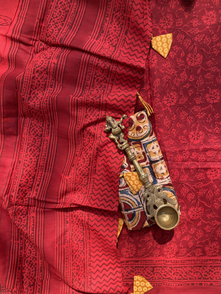 RED HAND BLOCK PRINT COTTON MULL SARI