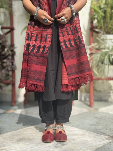 MAROON-BLACK PURE WOOL ajrakh hand dyed shaWL