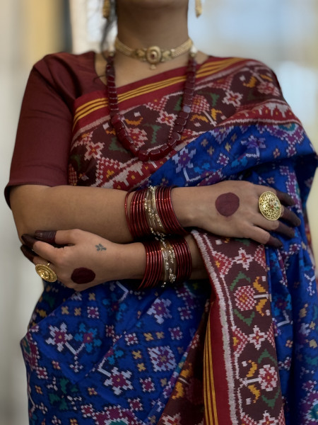 ROYAL BLUE & MAROON SINGLE IKKAT PATOLA  HAND WOVEN SILK SARI