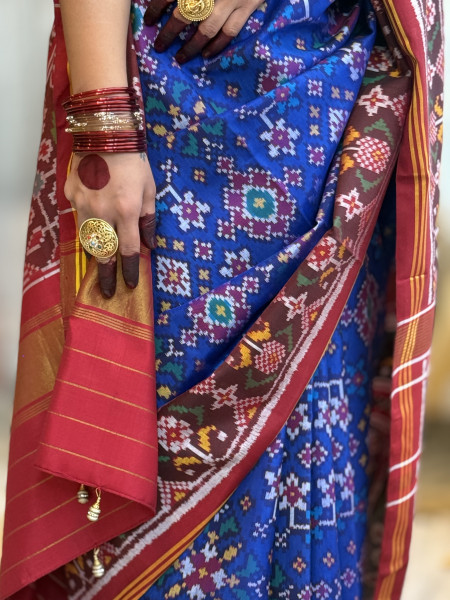ROYAL BLUE & MAROON SINGLE IKKAT PATOLA  HAND WOVEN SILK SARI