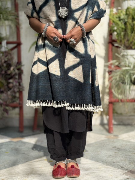 BEIGE & black CLAMP DYE SILK & WOOL STOLE