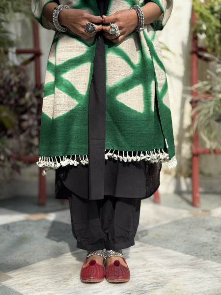 BEIGE & GREEN CLAMP DYE SILK & WOOL STOLE