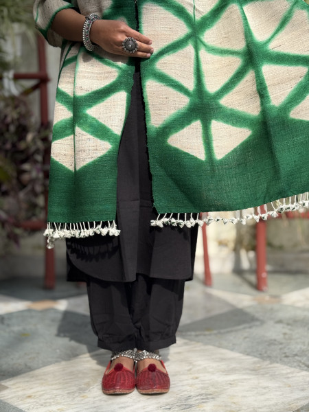 BEIGE & GREEN CLAMP DYE SILK & WOOL STOLE