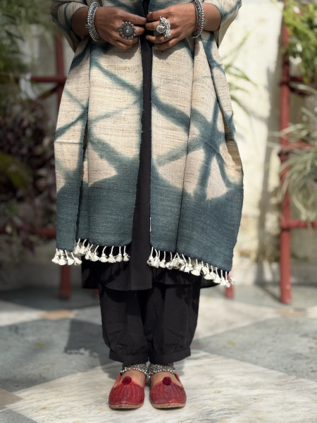 BEIGE & GREY CLAMP DYE SILK & WOOL STOLE