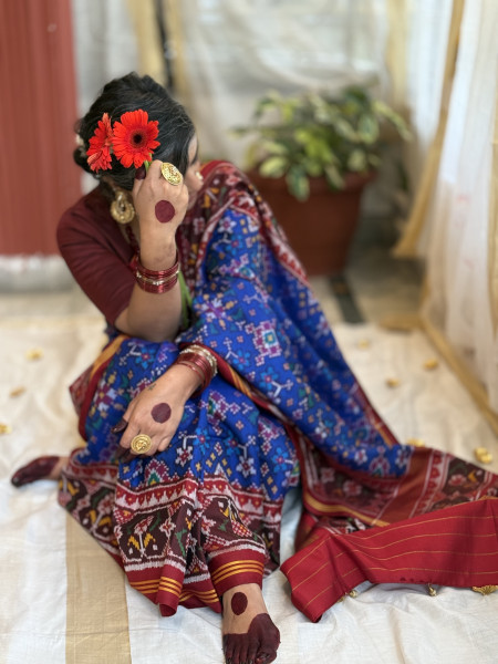 ROYAL BLUE & MAROON SINGLE IKKAT PATOLA  HAND WOVEN SILK SARI